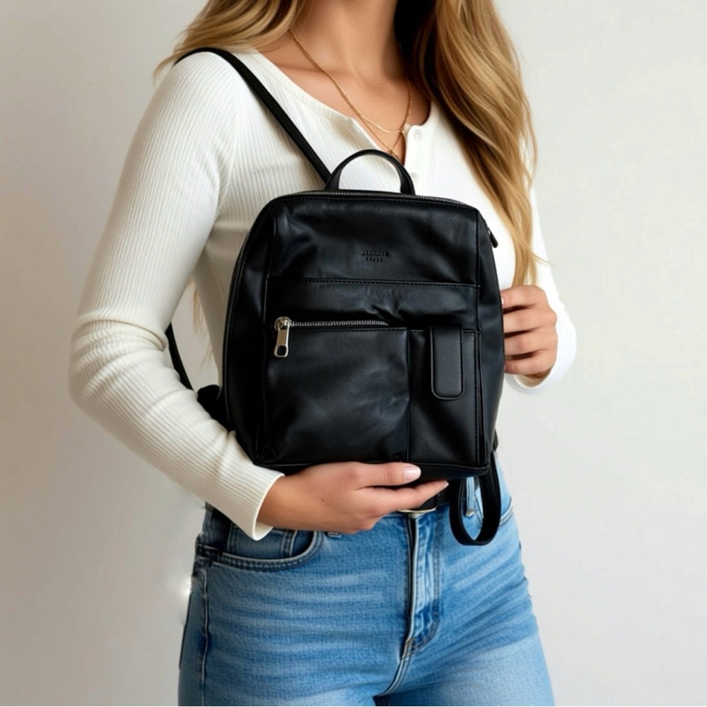 Visione Italy Genuine Leather mini Backpack